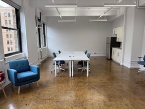 180 Varick St, New York, NY à louer Photo intérieure– Image 1 sur 4