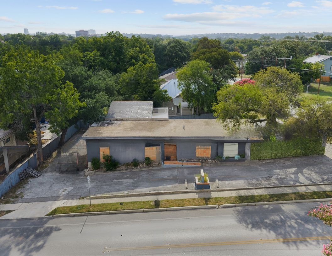 2620 Mccullough Ave, San Antonio, TX à vendre Photo de l’immeuble– Image 1 sur 12