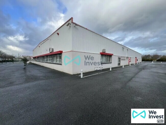 Plus de détails pour Local commercial à louer