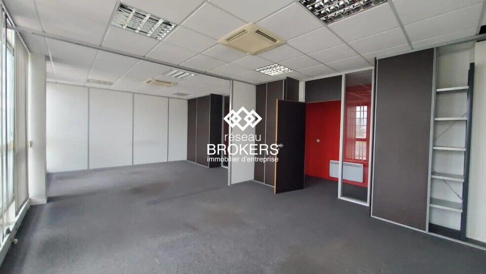 Bureau dans Epagny Metz-Tessy à vendre - Photo intérieure – Image 3 sur 7