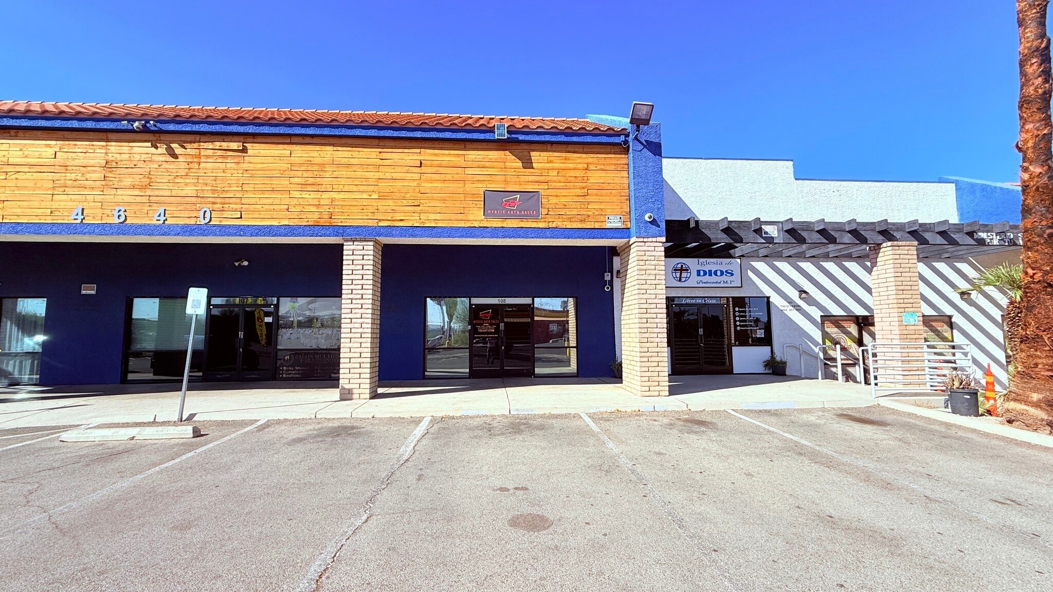 4640 E Flamingo Rd, Las Vegas, NV à louer Photo intérieure– Image 1 sur 7