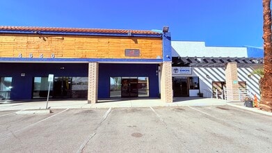4640 E Flamingo Rd, Las Vegas, NV à louer Photo intérieure– Image 1 sur 7