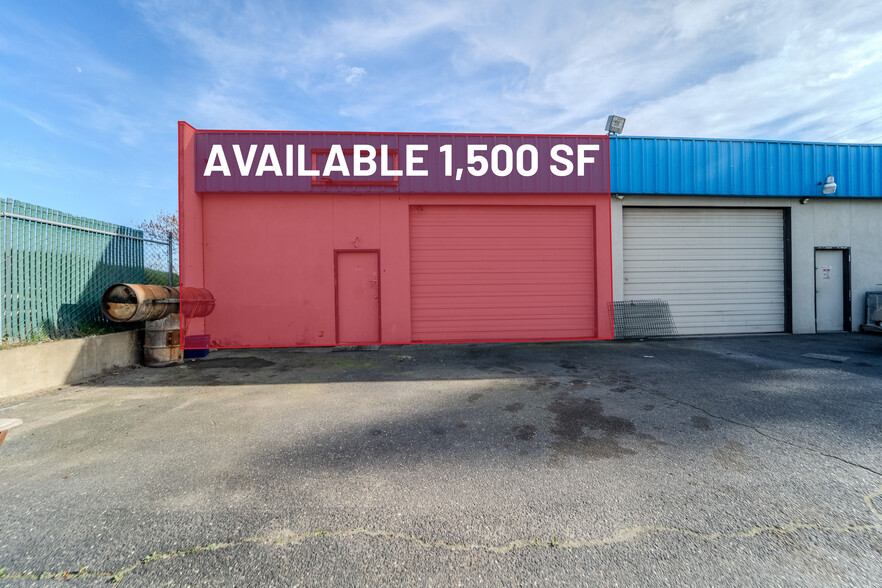 5983-5999 Lindhurst Ave, Marysville, CA à louer - Photo de l’immeuble – Image 2 sur 8