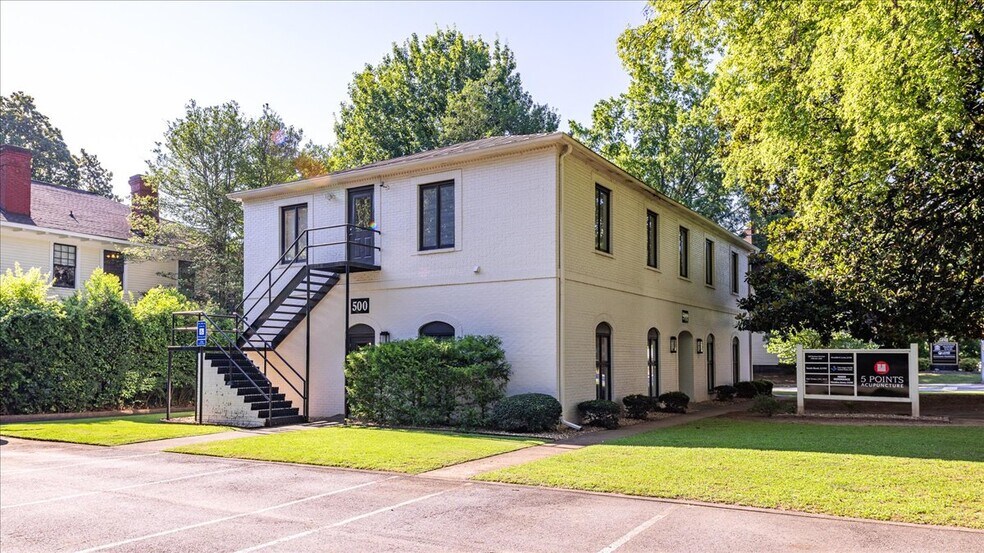 500 N Milledge Ave, Athens, GA à louer - Photo de l’immeuble – Image 1 sur 10
