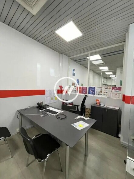 Local commercial dans Marseille à louer - Photo de l’immeuble – Image 3 sur 7