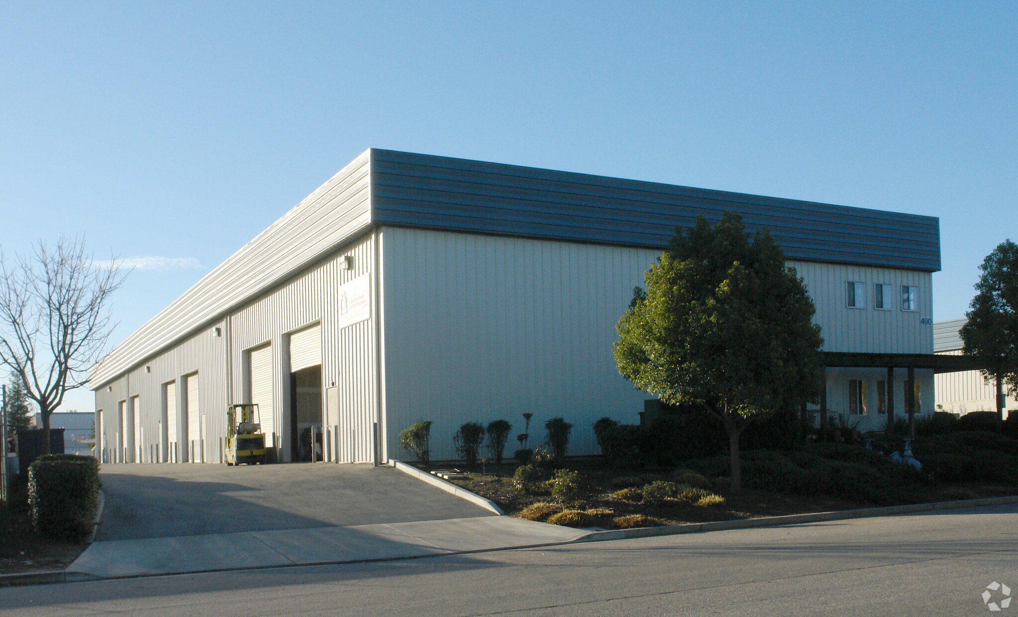 490 Mayock Rd, Gilroy, CA à louer Photo principale– Image 1 sur 11