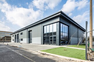 Plus de détails pour Challenge Way, Blackburn - Industriel/Logistique à louer