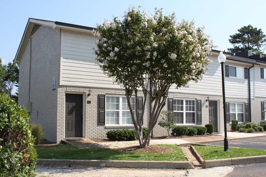 1802 Jackson Ave W, Oxford, MS à vendre - Photo de l’immeuble – Image 1 sur 1