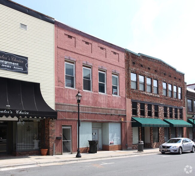 420-424 S Main St, Burlington, NC à vendre - Photo de l’immeuble – Image 2 sur 2