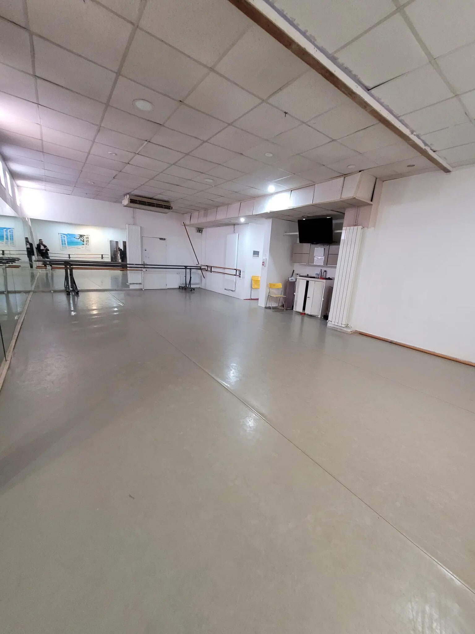 Local commercial dans Villeurbanne à louer Photo intérieure– Image 1 sur 5