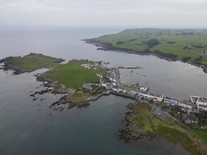 Harbour Row, Isle Of Whithorn, DGY - VUE AÉRIENNE  vue de carte - Image1