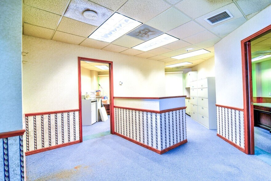 1150 Cleveland St, Clearwater, FL à louer - Photo intérieure – Image 2 sur 99