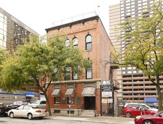 Plus de détails pour 511 Beaubien St, Detroit, MI - Bureau à vendre