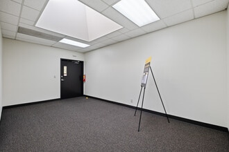 4002-4014 148th Ave NE, Redmond, WA à louer Photo intérieure– Image 2 sur 25