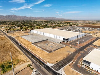Plus de détails pour NWC of Route 303 & W Glendale Avenue, Litchfield Park, AZ - Industriel/Logistique à louer