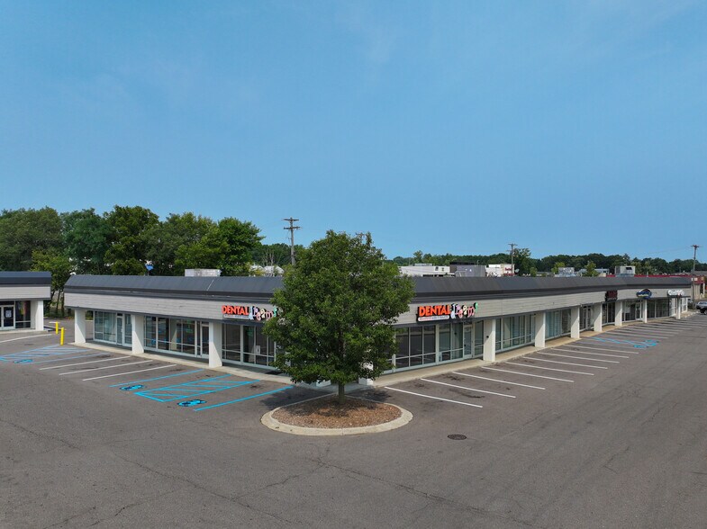 5132-5228 S Westnedge Ave, Portage, MI à louer - Photo de l’immeuble – Image 3 sur 5