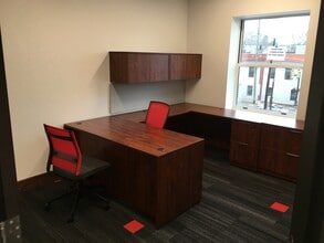 23 W Pike St, Houston, PA à louer Photo intérieure– Image 2 sur 11