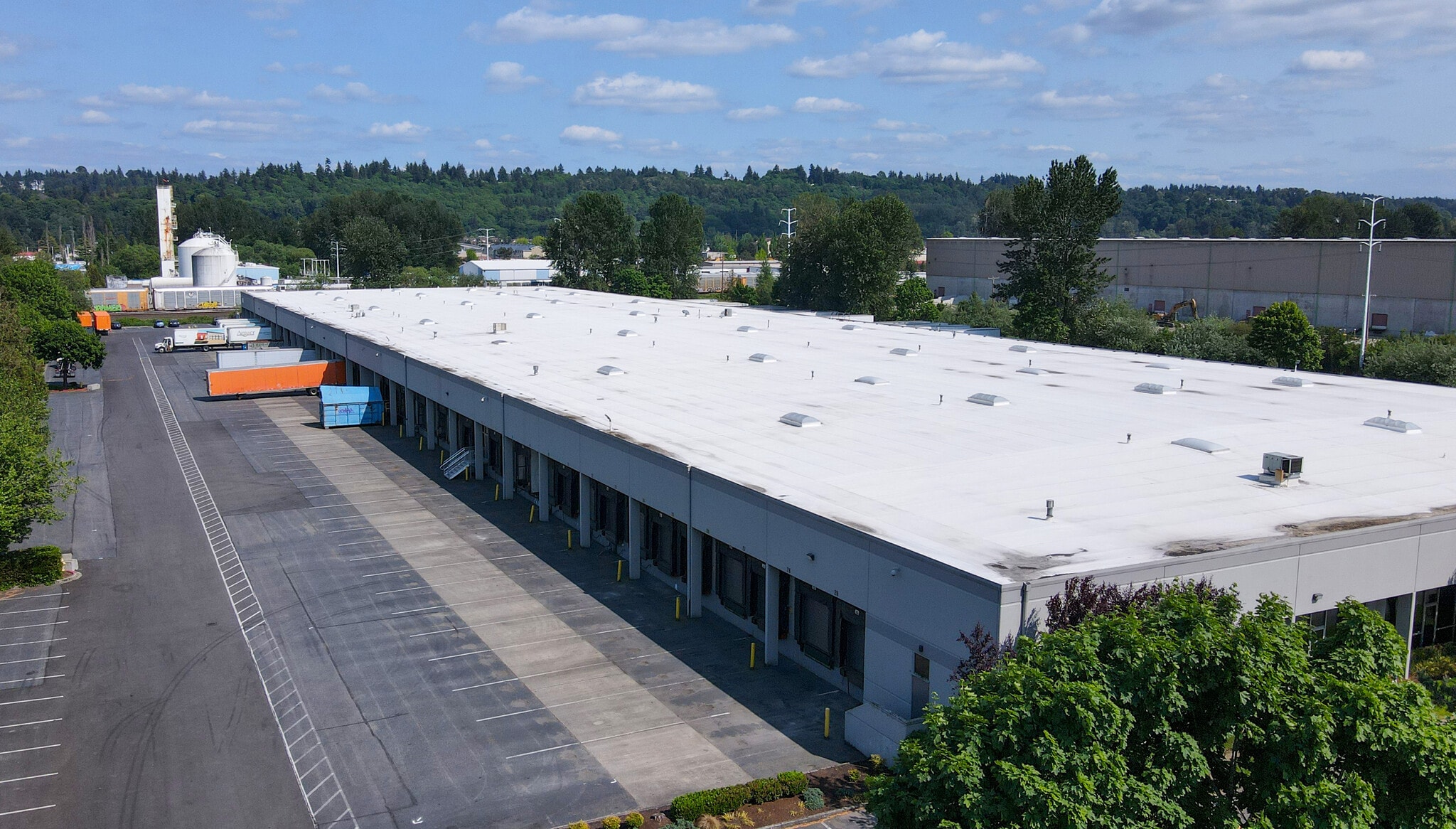 22114-22140 76th Ave S, Kent, WA à louer Photo de l’immeuble– Image 1 sur 5