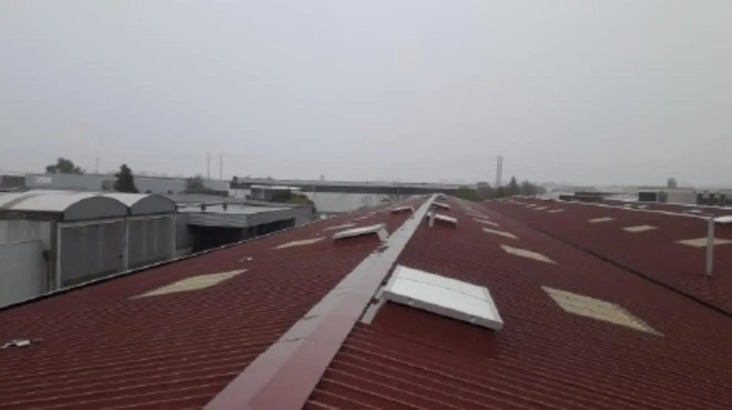 Industriel/Logistique dans Corbas à louer Photo de l’immeuble– Image 1 sur 7