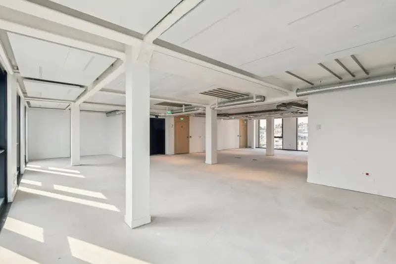Bureau dans Neuilly-sur-Seine à louer - Photo de l’immeuble – Image 2 sur 8