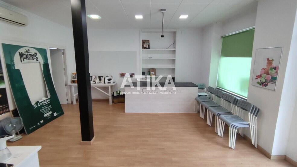 Local commercial dans València, Valencia à vendre - Photo de l’immeuble – Image 2 sur 7