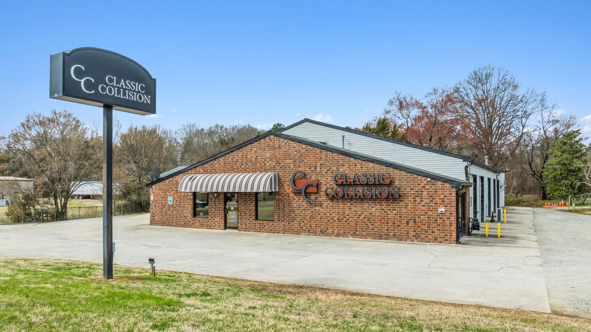 1238 Rauhut St, Burlington, NC à vendre Photo principale– Image 1 sur 5