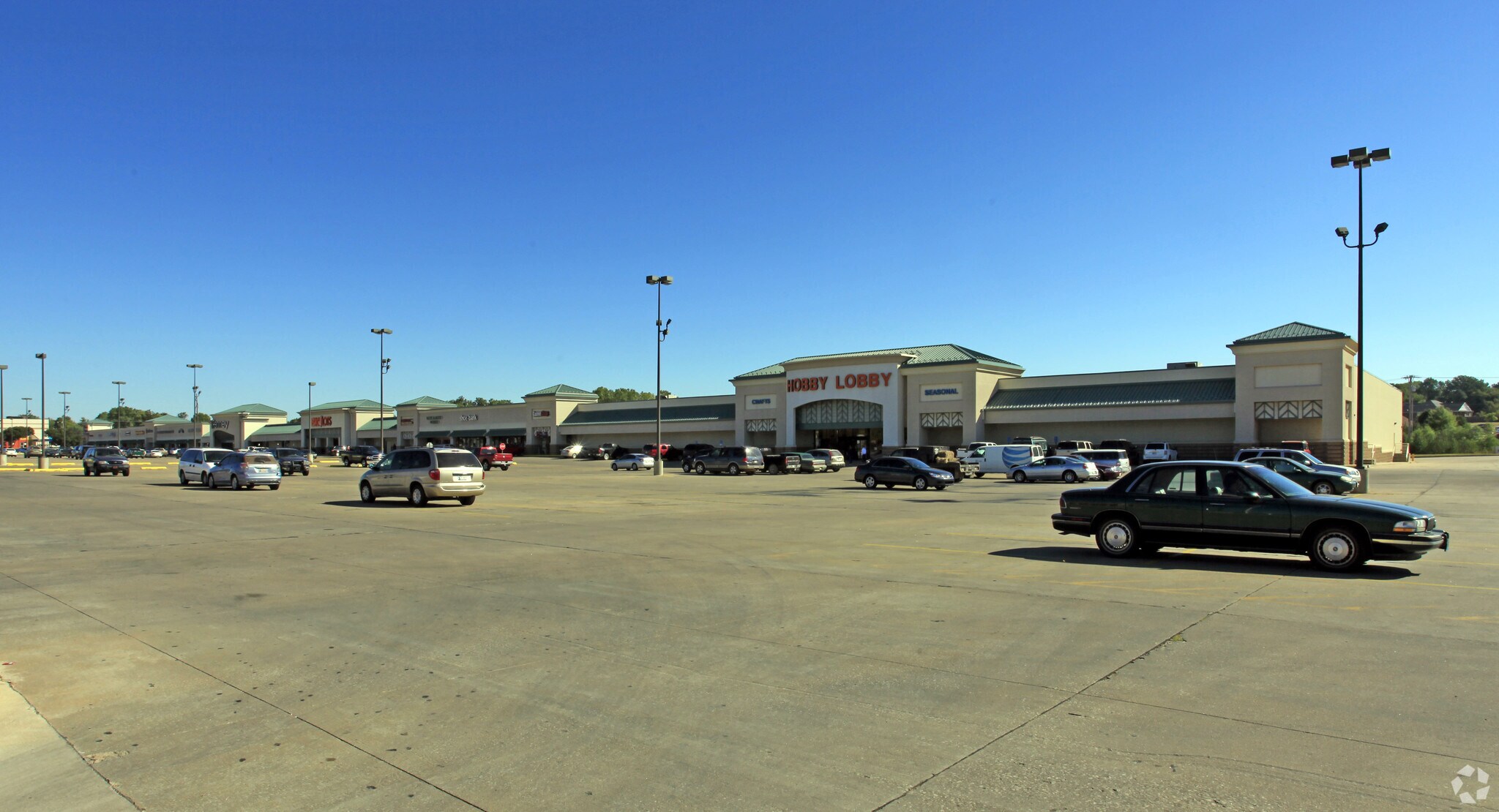 613 N Perkins Rd, Stillwater, OK à louer Photo principale– Image 1 sur 8