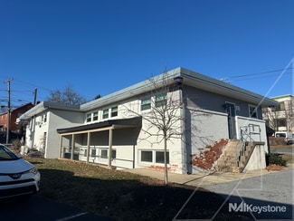 Plus de détails pour 3301 Schoolhouse Ln, Harrisburg, PA - Bureau à louer