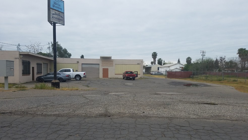 1030-1072 S 1st St, Turlock, CA à vendre - Photo de l’immeuble – Image 3 sur 3