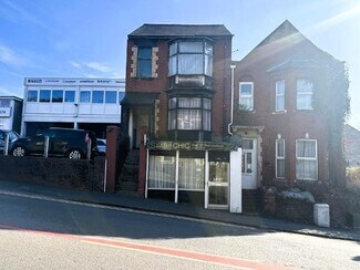 Plus de détails pour Queens Hl, Newport - Local commercial à vendre