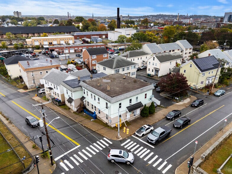 915-921 Middlesex St, Lowell, MA à vendre - Photo de l’immeuble – Image 2 sur 7