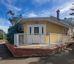 3789 Quadra St, Victoria, BC à louer Photo de l’immeuble– Image 1 sur 4