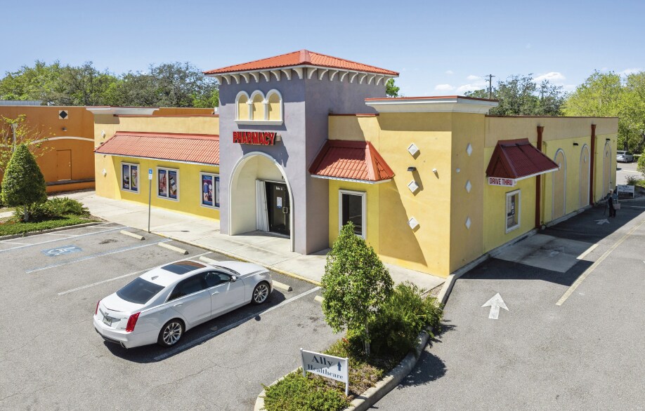 9740 N 56th St, Temple Terrace, FL à vendre - Photo de l’immeuble – Image 3 sur 8