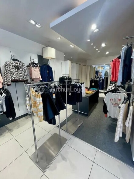 Local commercial dans Reims à louer - Photo intérieure – Image 3 sur 5