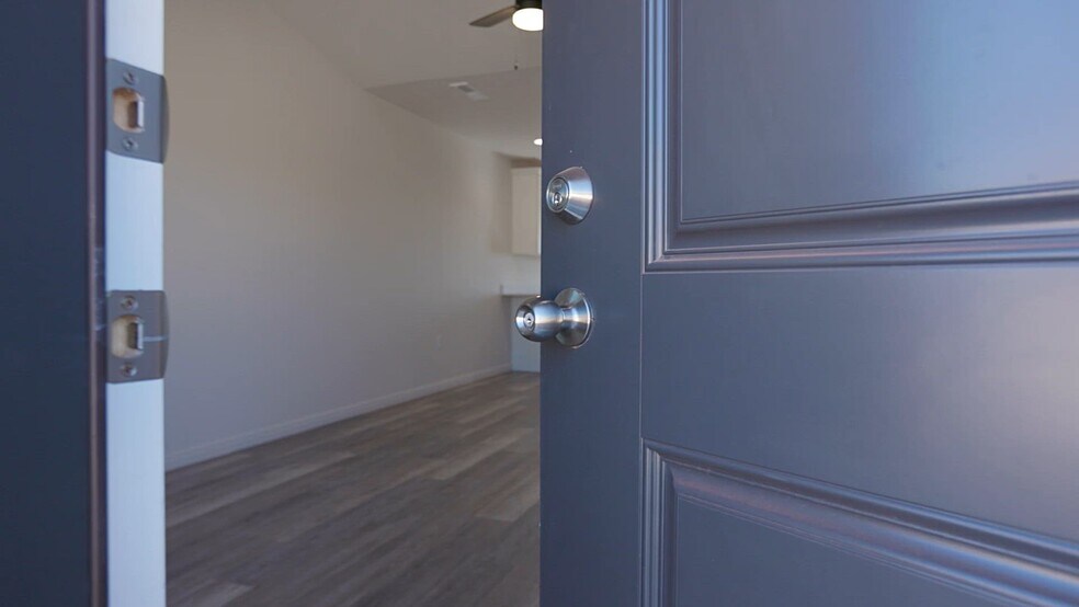 5120 E Grande Vermillion Ave, Kanab, UT à vendre - Vidéo sur l’annonce professionnelle – Image 2 sur 35