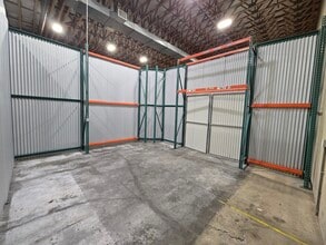 15300 Woodinville-Redmond Rd NE, Woodinville, WA à louer Photo intérieure– Image 2 sur 4