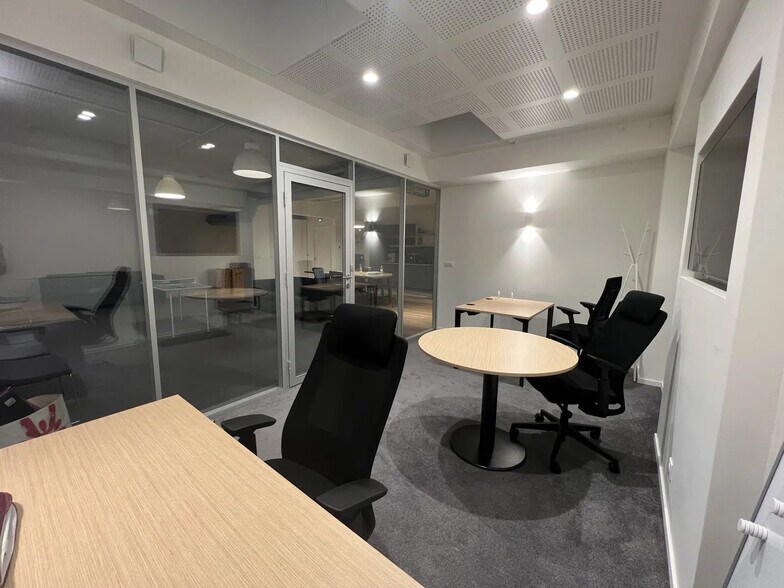 72 Rue De Longchamp, Paris à louer - Photo intérieure – Image 2 sur 8