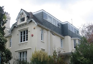 Plus de détails pour 17 Courtenay Park, Newton Abbot - Bureau à vendre