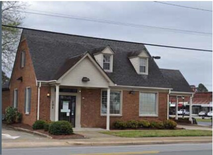 101 N 13th St, Erwin, NC à louer - Photo de l’immeuble – Image 1 sur 9