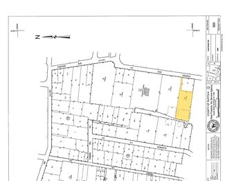 Plus de détails pour 74 Foster Ave, Hampton Bays, NY - Local commercial à vendre