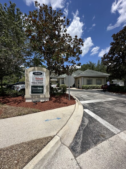 1550-B Business Center Dr, Orange Park, FL à louer - Photo de l’immeuble – Image 1 sur 37