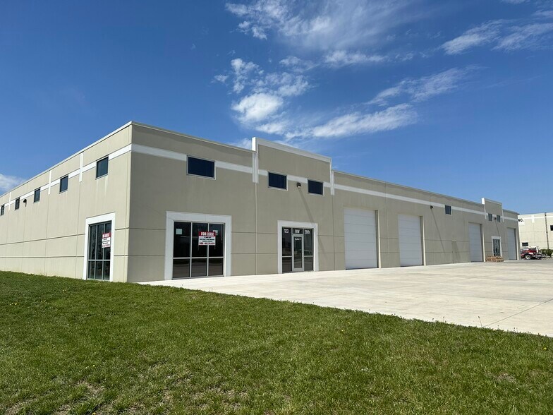 123 N 28th St, Lincoln, NE à louer - Photo principale – Image 1 sur 9