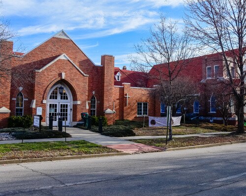 110 E Peoria St, Paola, KS à vendre - Photo principale – Image 1 sur 3