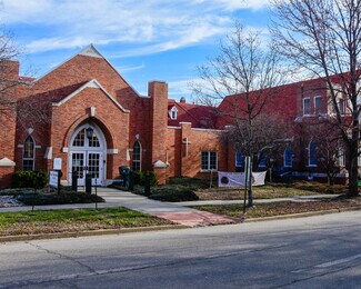 Plus de détails pour 110 E Peoria St, Paola, KS - Spécialisé à vendre