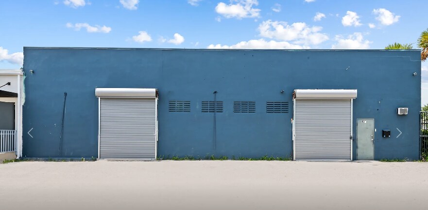 837 NW 8th Ave, Fort Lauderdale, FL à louer - Photo de l’immeuble – Image 3 sur 14