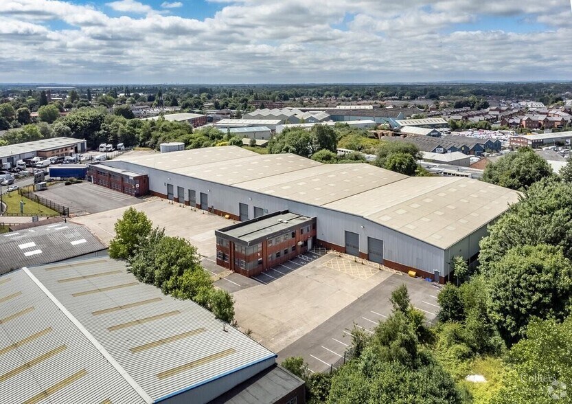 5 Lynwell Rd, Manchester à louer - Photo de l’immeuble – Image 3 sur 13
