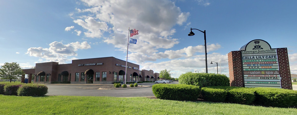 1023 Station Dr, Oswego, IL à louer - Photo de l’immeuble – Image 1 sur 21