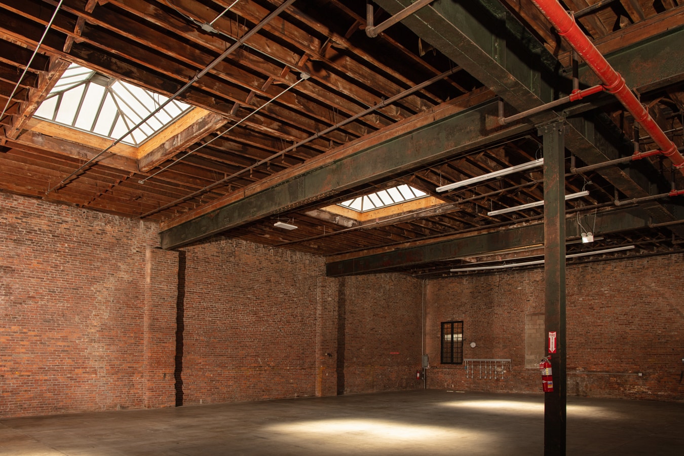 176 Flushing Ave, Brooklyn, NY à louer Photo intérieure– Image 1 sur 16