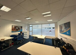 141 High St, Honiton à louer Photo intérieure– Image 2 sur 5