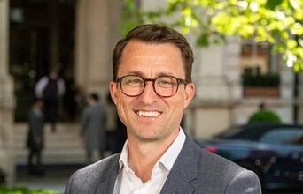 Oliver Bamber